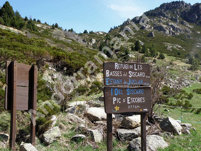 Vall&eacute;e d'Incl&egrave;s Andorre + &Eacute;tang de Juclar